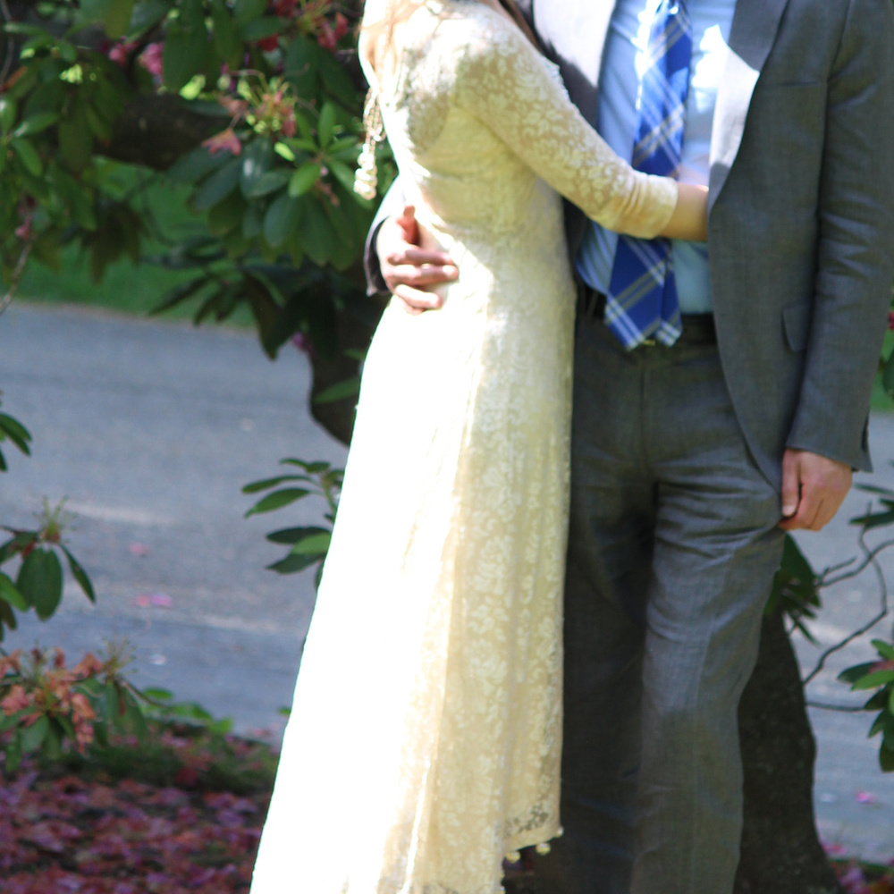 PAKISTANI FORMAL WEAR